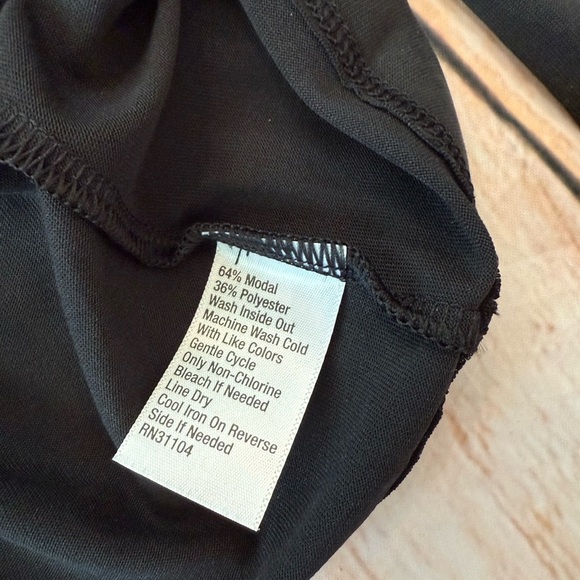 The Limited Black Bell Bubble Sleeve Top Blouse Shirt XL NWT 31104 - Picture 5 of 7